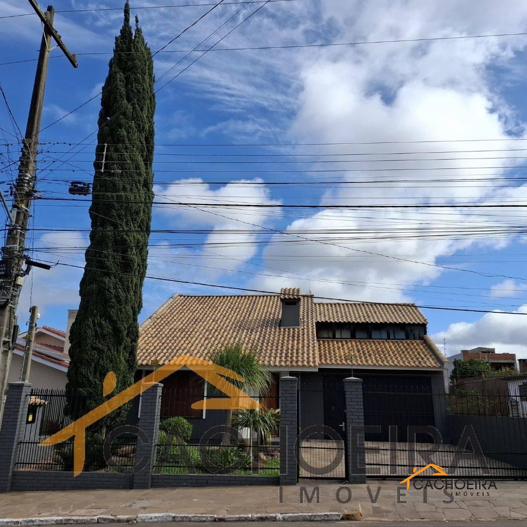 CASA 3 quarto(s)  no São José