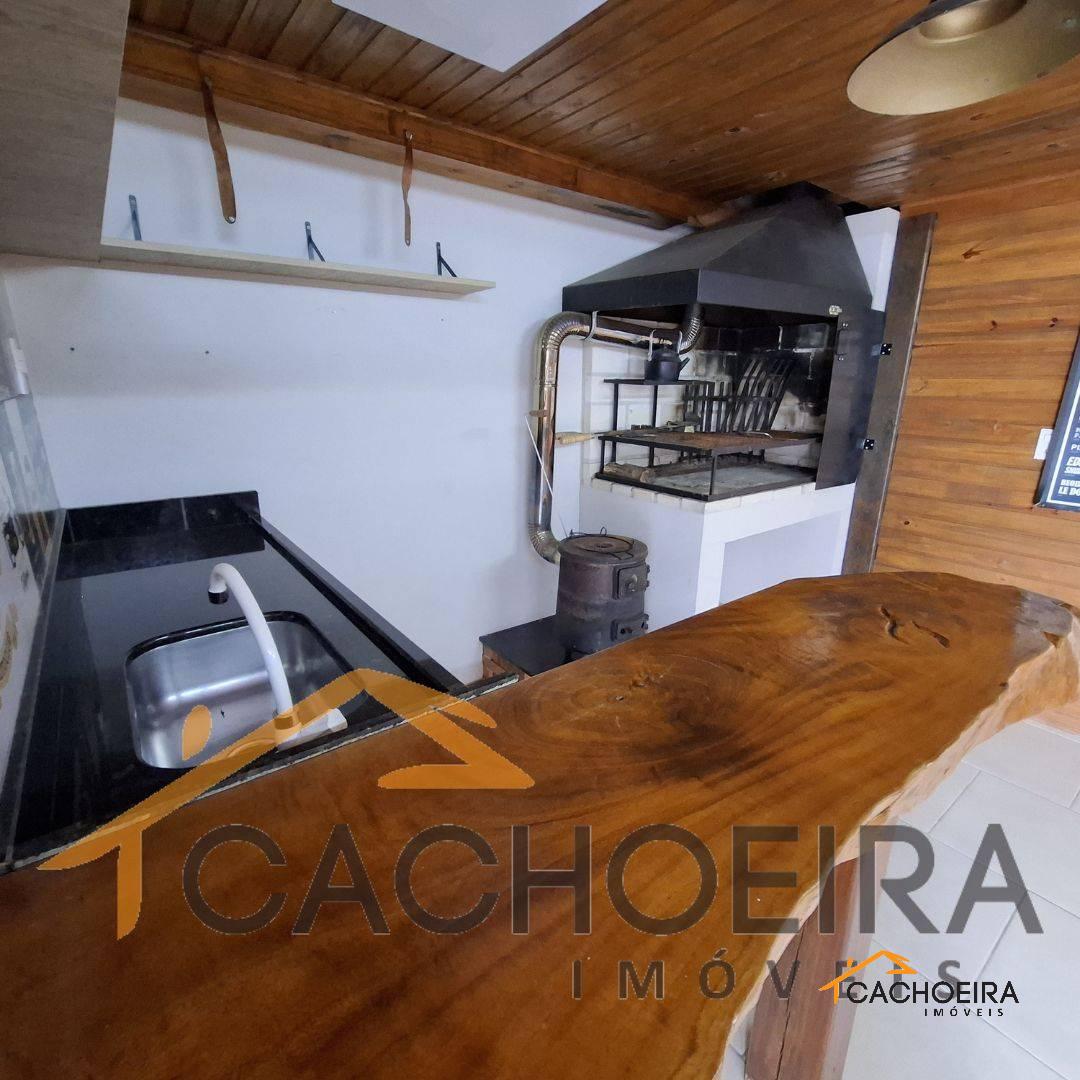 CASA 3 quarto(s)  no São José