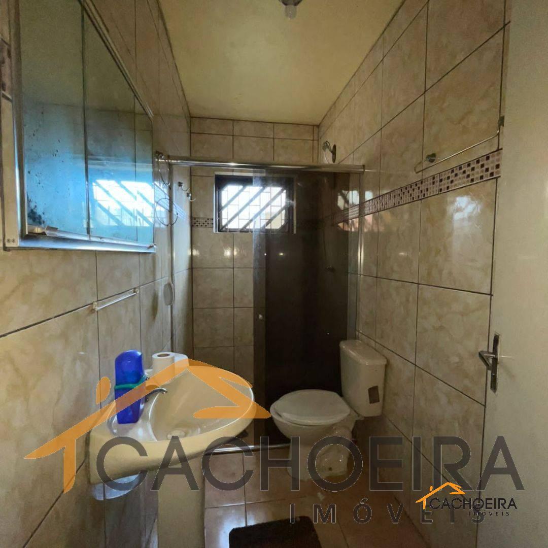 CASA 2 quarto(s)  no Oliveira