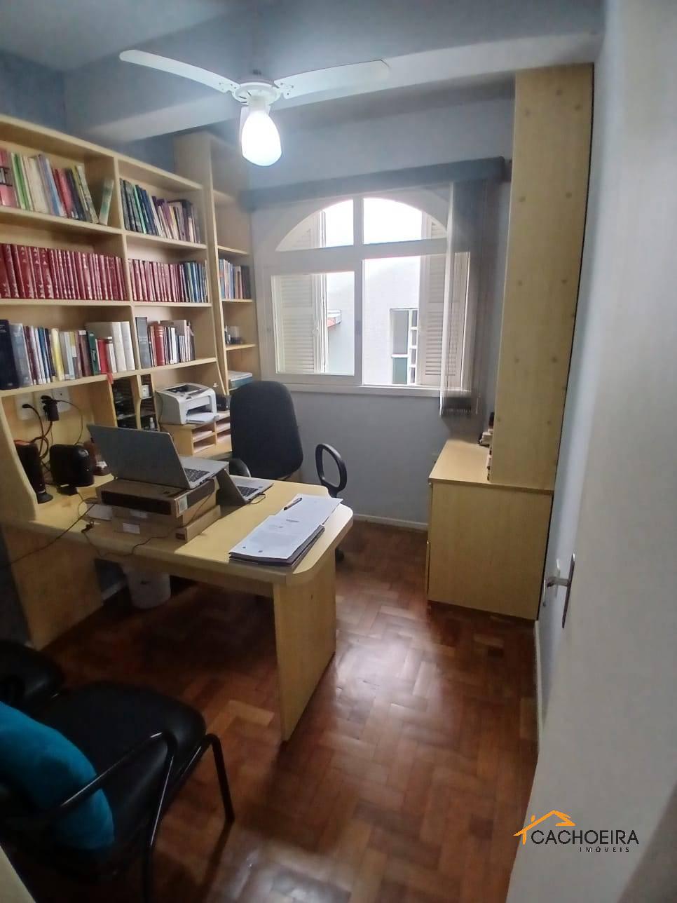 CASA 4 quarto(s)  no Soares