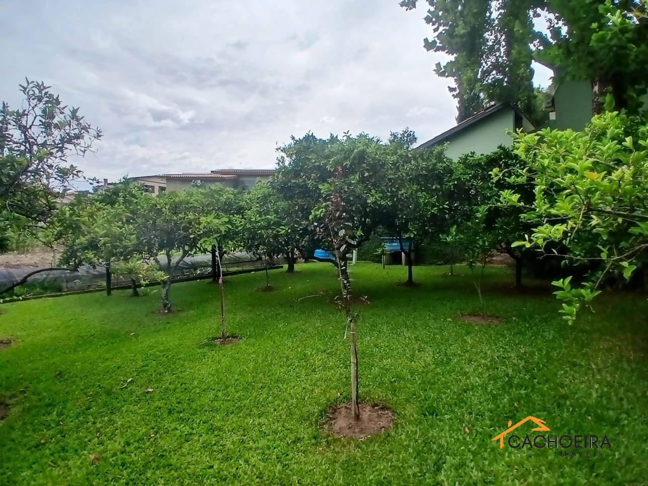 CASA 4 quarto(s)  no Soares