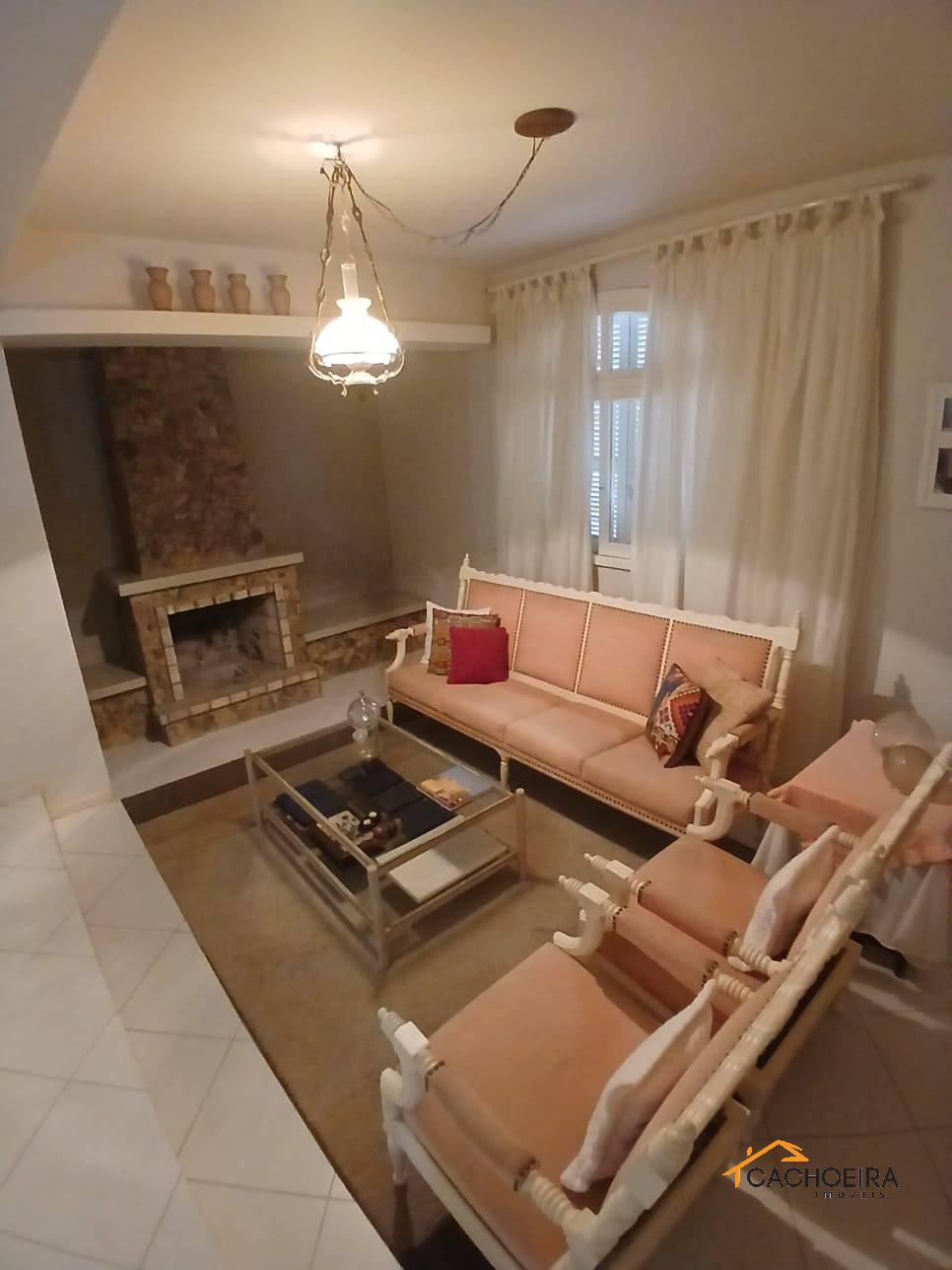 CASA 4 quarto(s)  no Soares