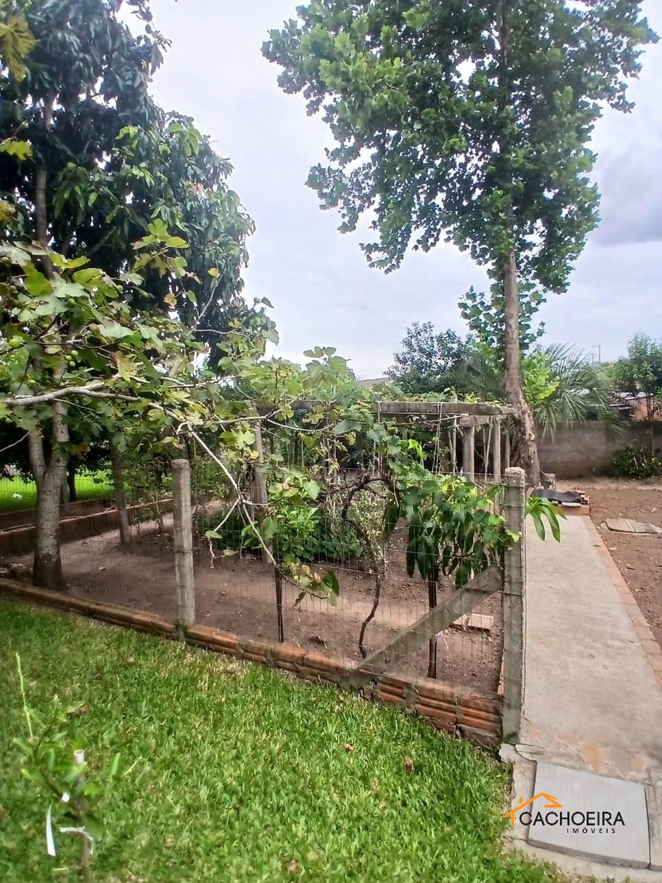 CASA 4 quarto(s)  no Soares