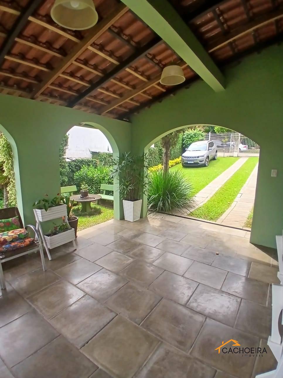 CASA 4 quarto(s)  no Soares