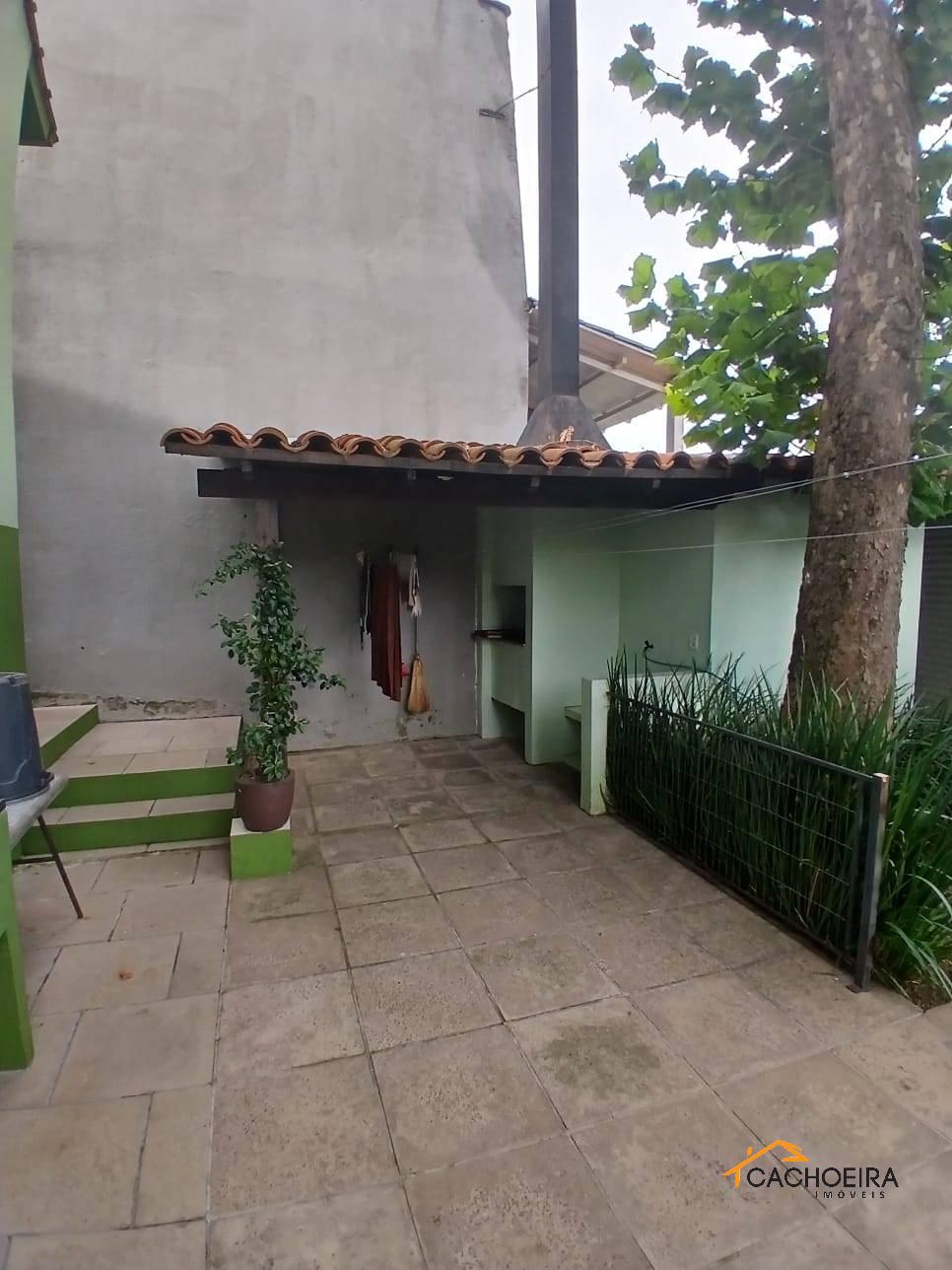 CASA 4 quarto(s)  no Soares