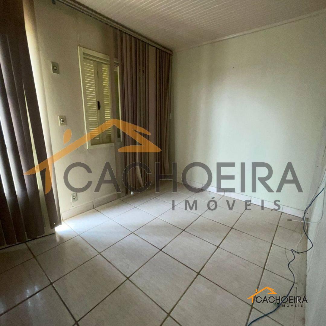 CASA 2 quarto(s)  no Oliveira