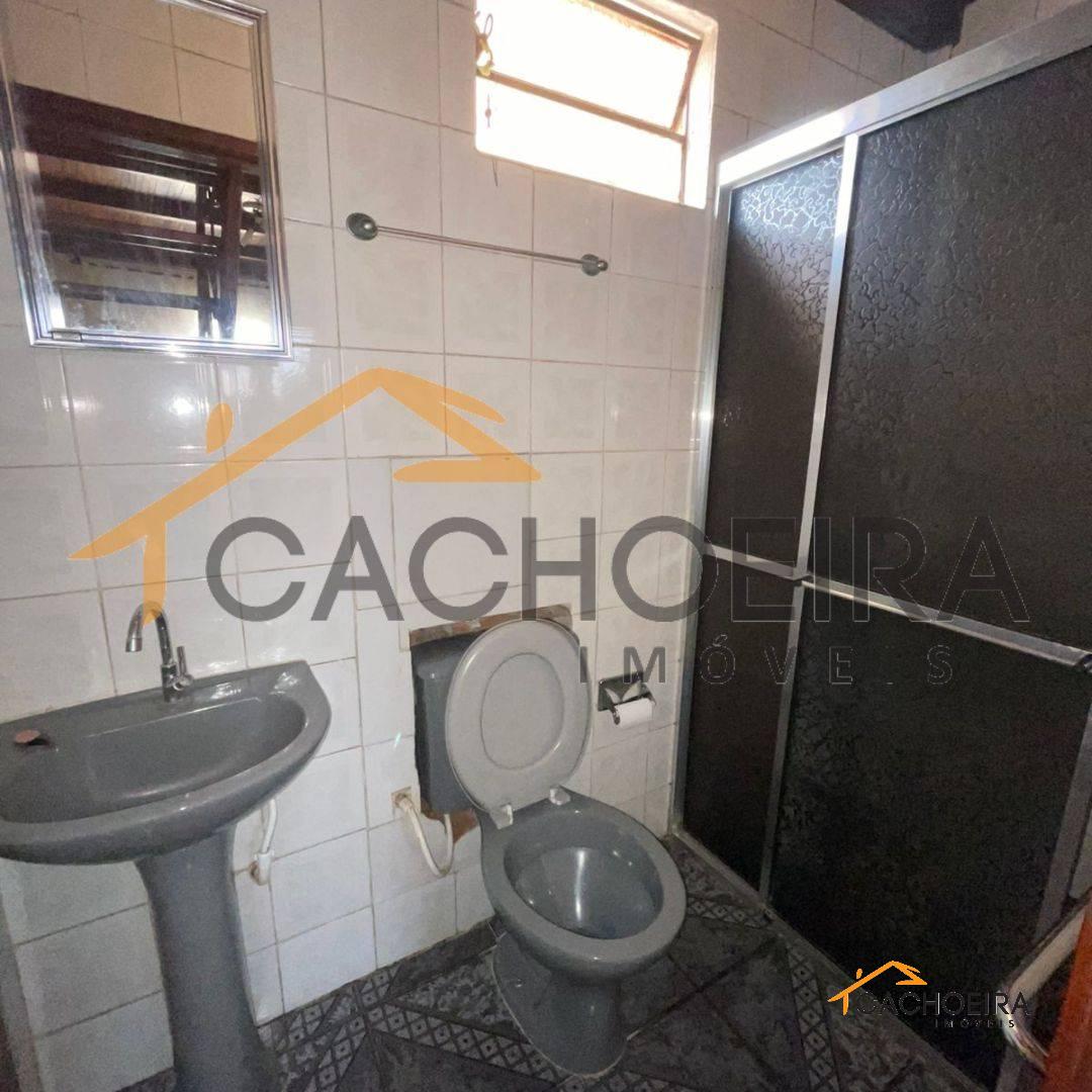 CASA 2 quarto(s)  no Oliveira