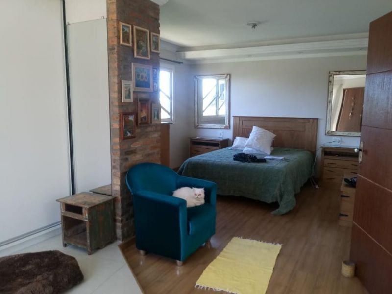 Casa 3 quartos no bairro Santa Cândida