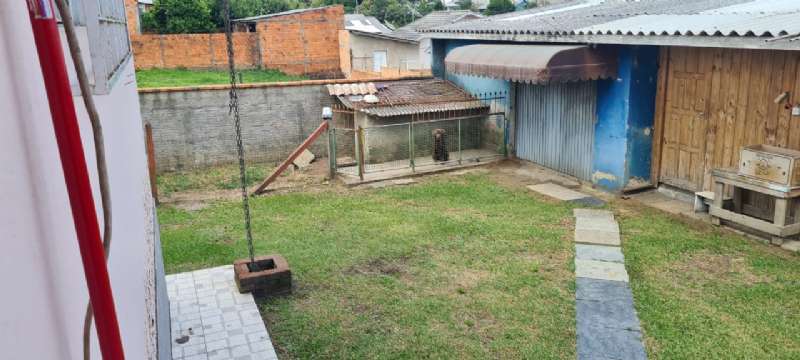 Casa 3 quartos no bairro Guarujá