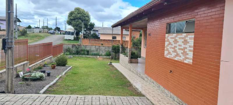 Casa 3 quartos no bairro Guarujá