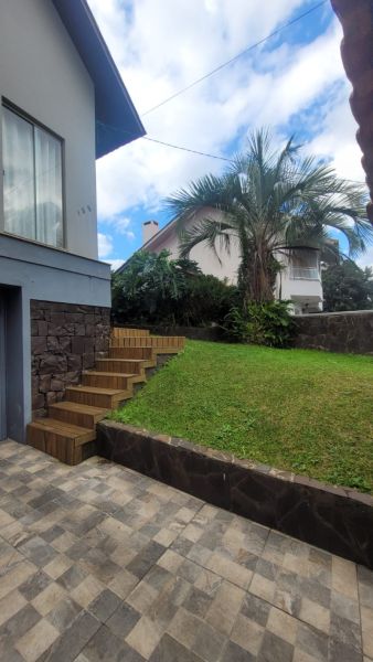 Casa 3 quartos no bairro Morro do Posto