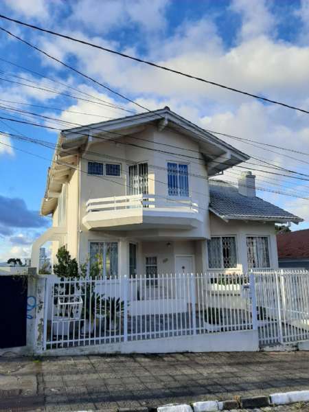 Casa 4 quartos no bairro Centro