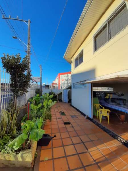 Casa 3 quartos no bairro Frei Rogério