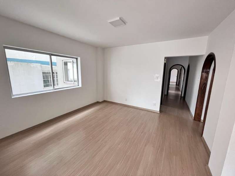Apartamento 4 quartos no bairro Centro