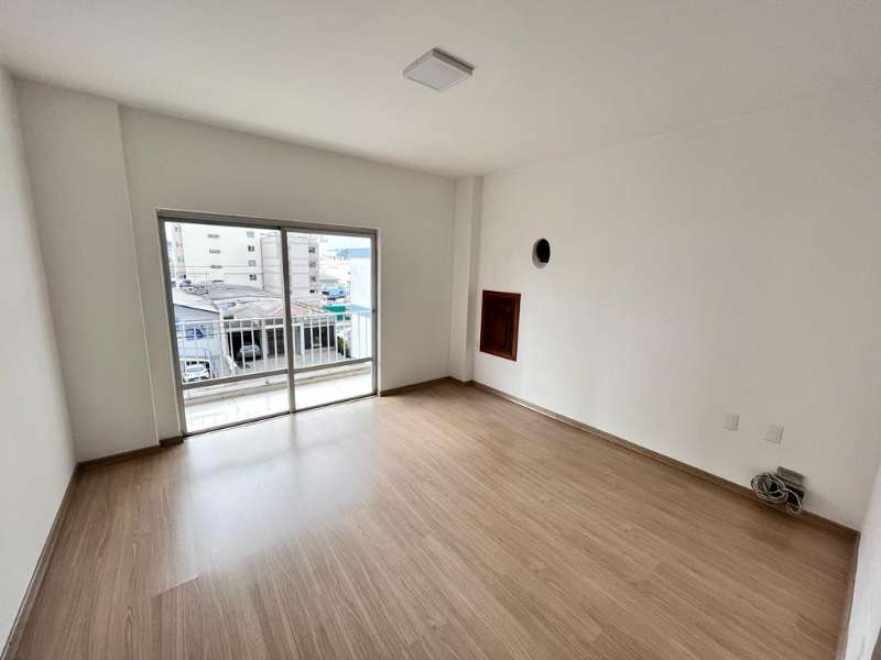 Apartamento 4 quartos no bairro Centro