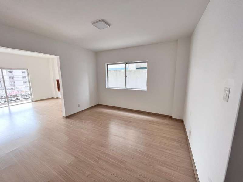 Apartamento 4 quartos no bairro Centro