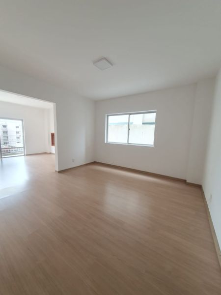 Apartamento 4 quartos no bairro Centro