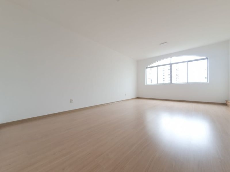 Apartamento 4 quartos no bairro Centro