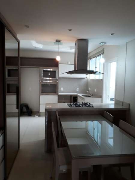 Apartamento 3 quartos no bairro Centro
