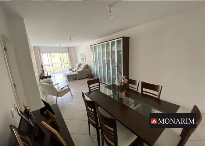 Apartamento 4 quartos no bairro Agronômica