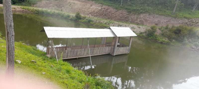 Sítio 4 quartos no bairro Interior