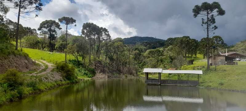 Sítio 4 quartos no bairro Interior