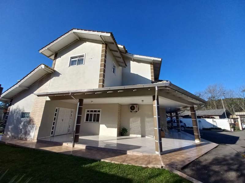 Casa 4 quartos no bairro Centro