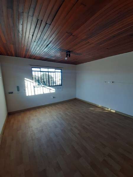 Casa 4 quartos no bairro Popular