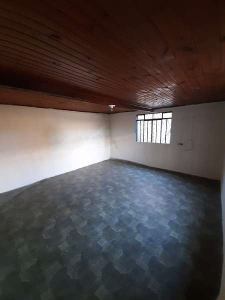 Casa 4 quartos no bairro Popular