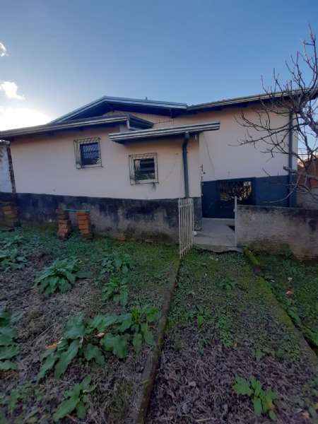 Casa 4 quartos no bairro Popular