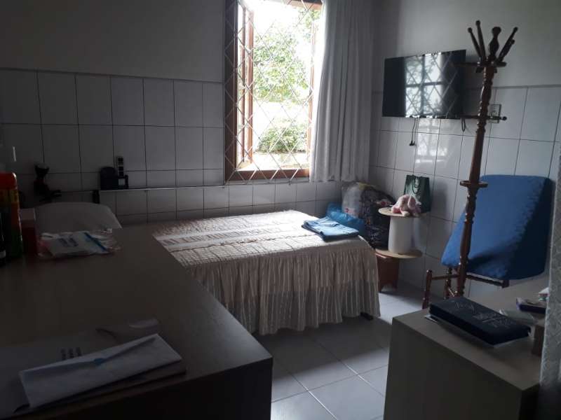 Casa 4 quartos no bairro Esquina