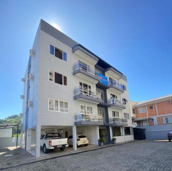 Hotel 13 quartos no bairro Centro