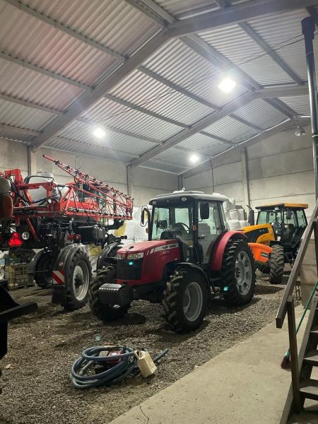 Barracao no bairro Centro