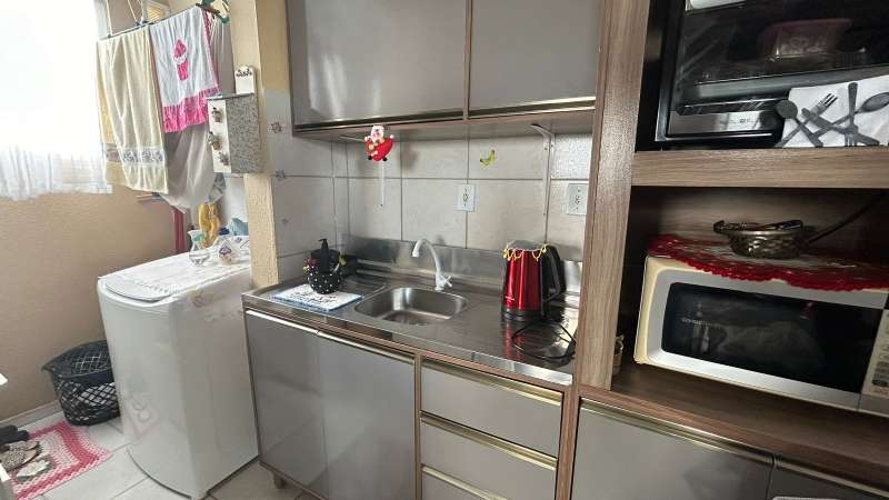 Apartamento no bairro Promorar