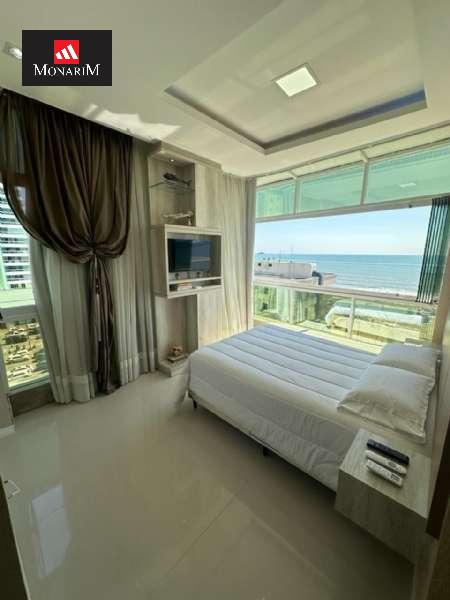 Apartamento 3 quartos no bairro Meia Praia