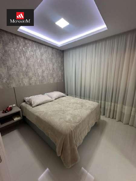 Apartamento 3 quartos no bairro Meia Praia