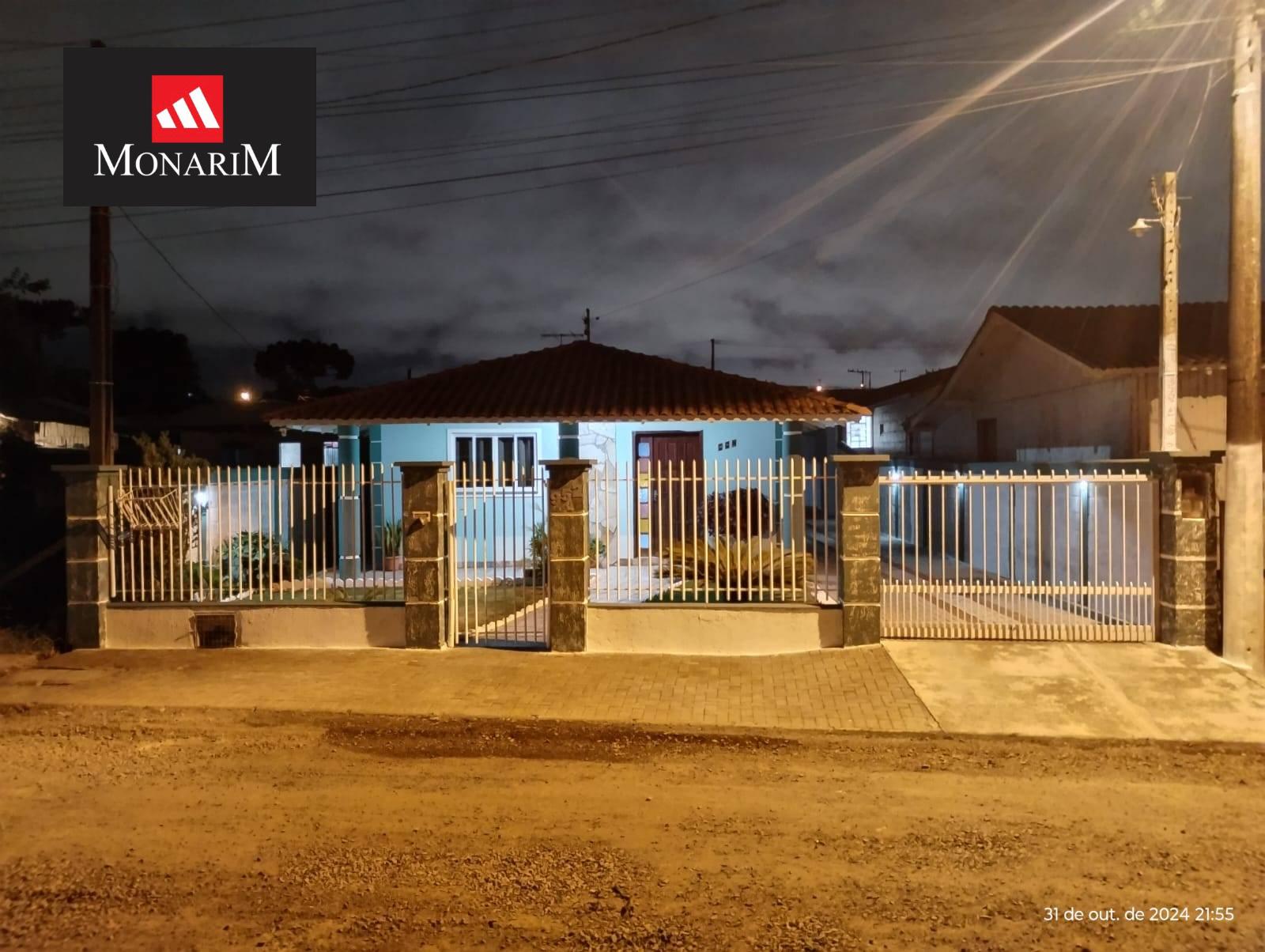 Casa 3 quartos no bairro Guarujá