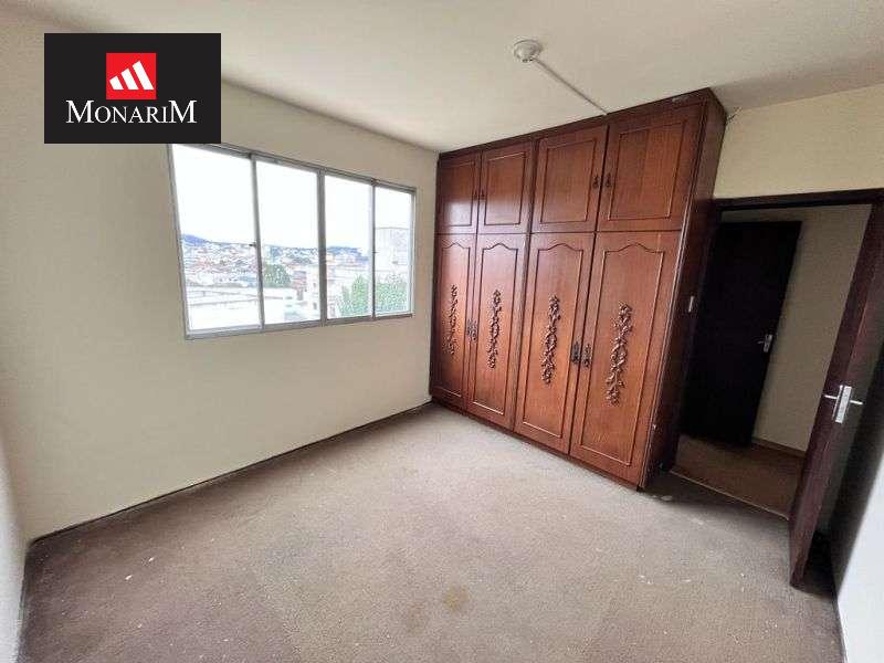 Apartamento 3 quartos no bairro Frei Rogério