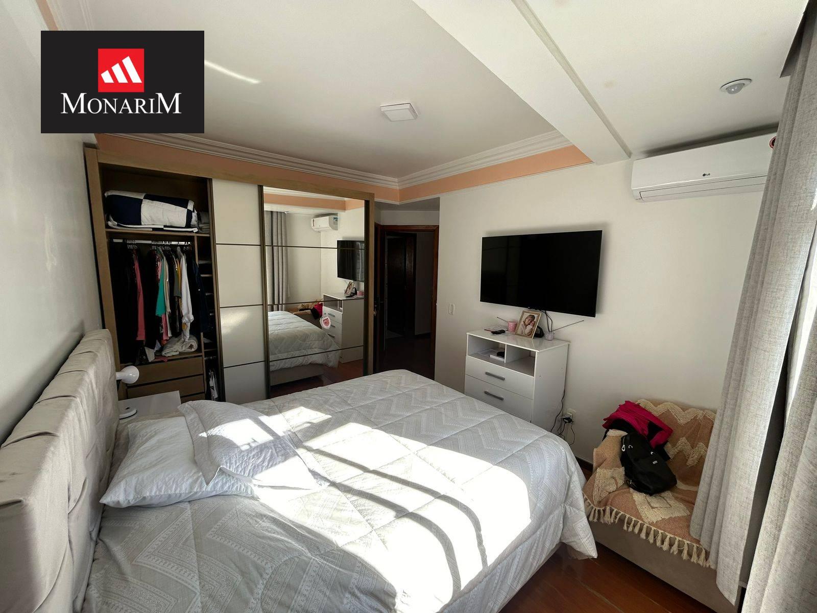 Casa 5 quartos no bairro Frei Rogério