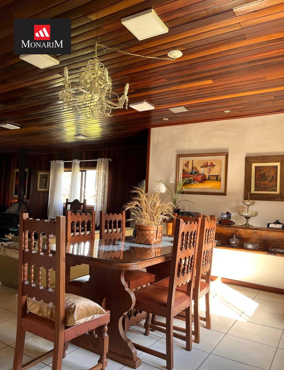 Casa 4 quartos no bairro Centro