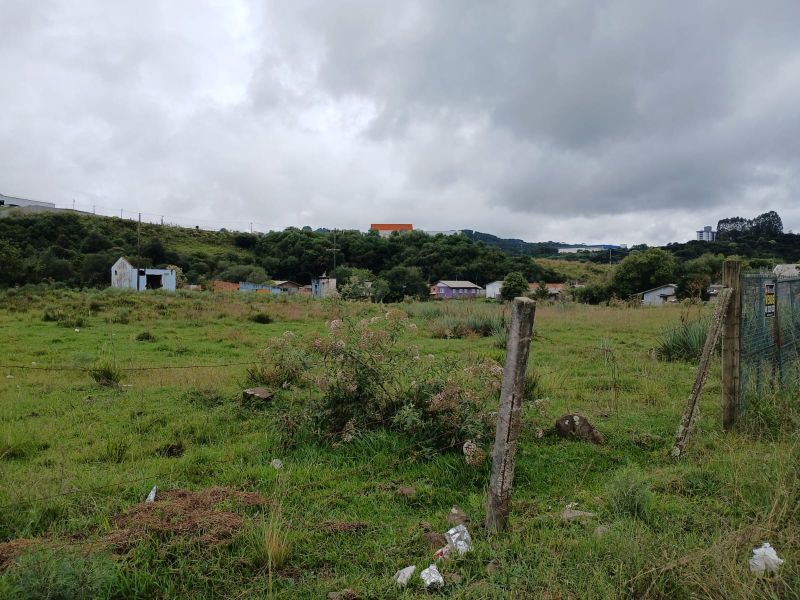 Terreno urbano no bairro Santa Helena