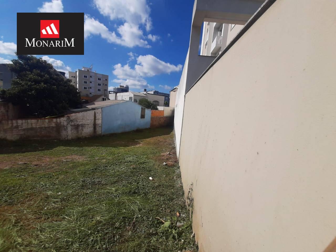 Terreno urbano no bairro Centro