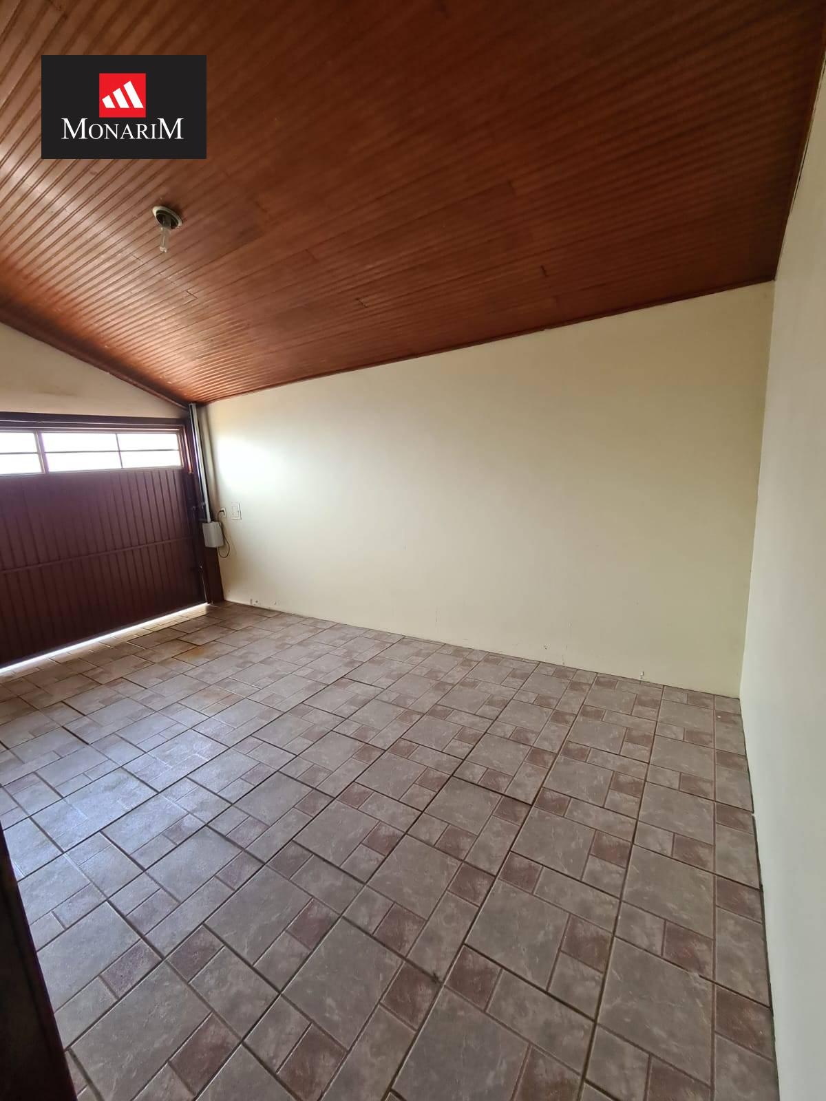 Casa 3 quartos no bairro Coral