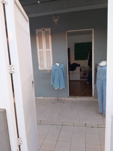 Casa Comercial no bairro Centro