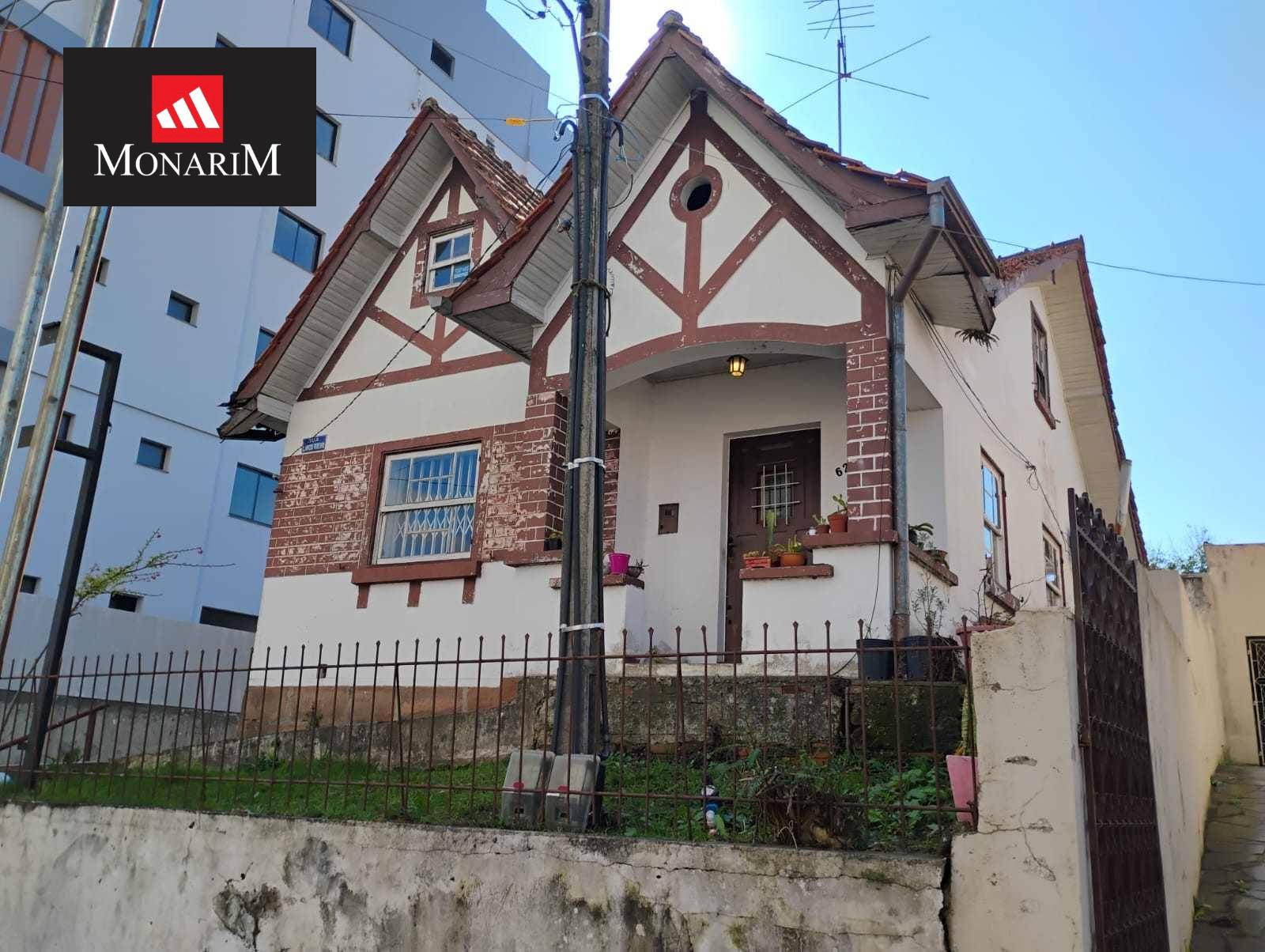 Casa 4 quartos no bairro Centro