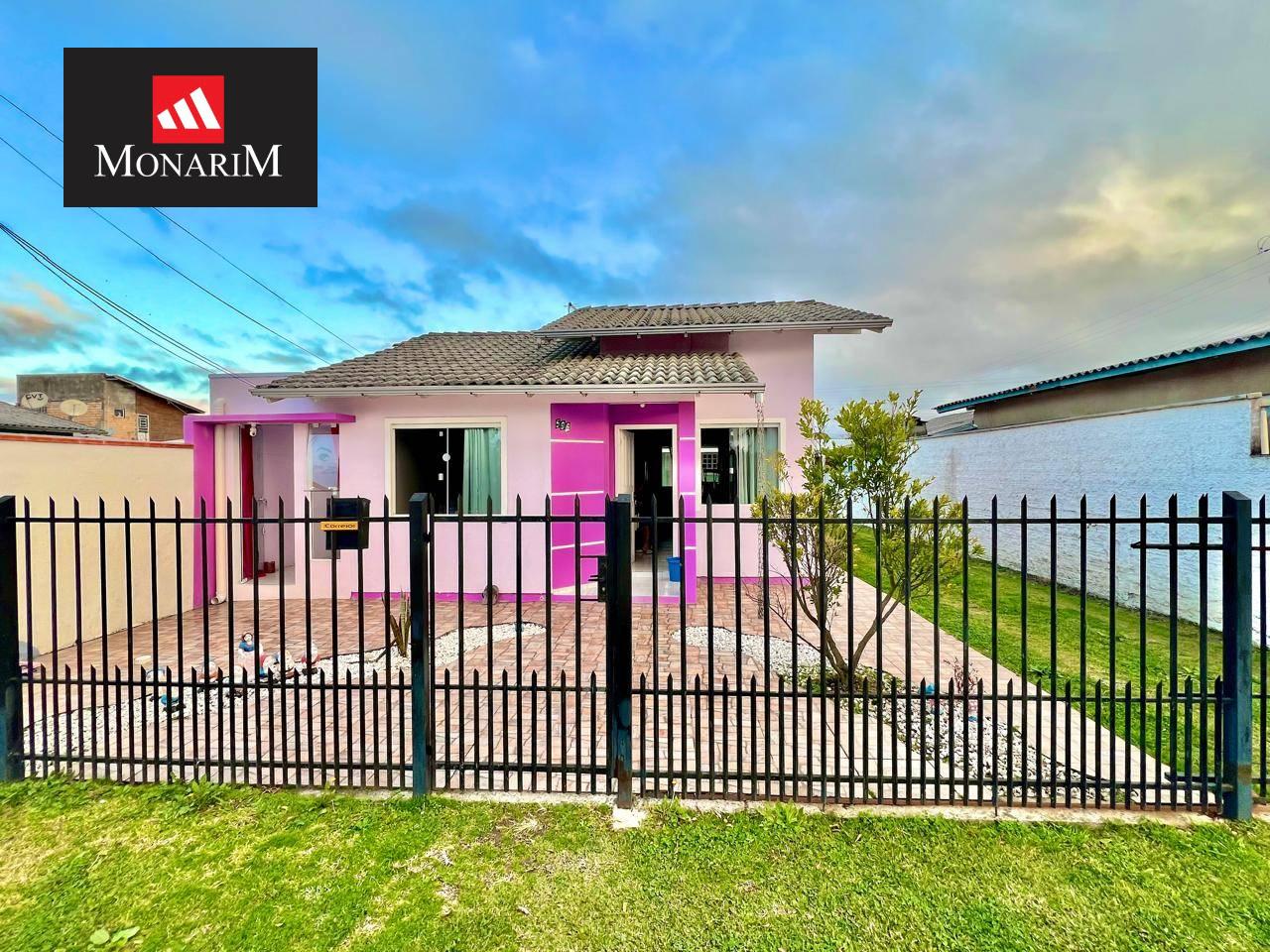 Casa 2 quartos no bairro Guarujá