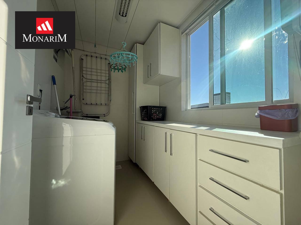 Apartamento 3 quartos no bairro Coral
