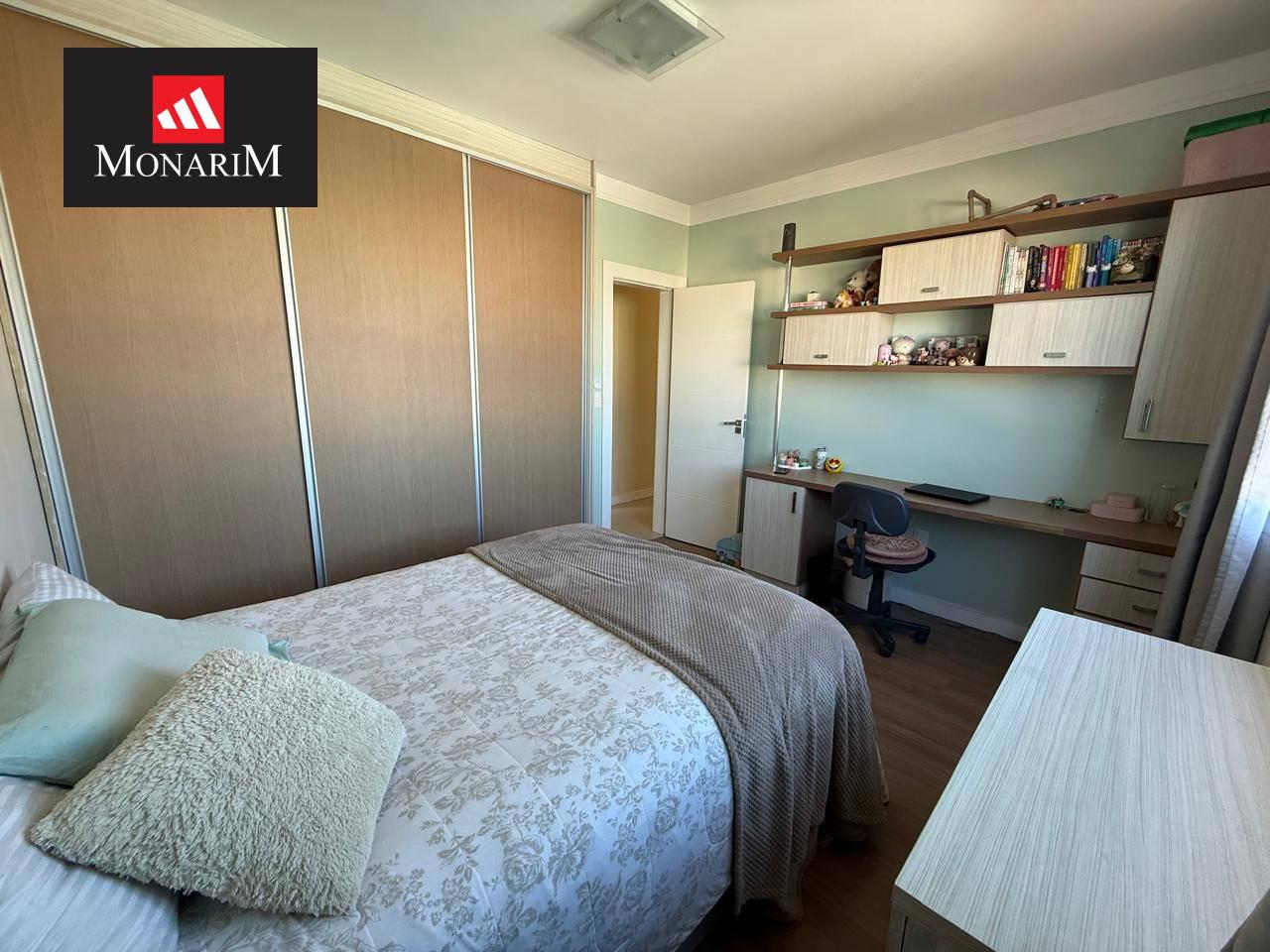 Apartamento 3 quartos no bairro Coral