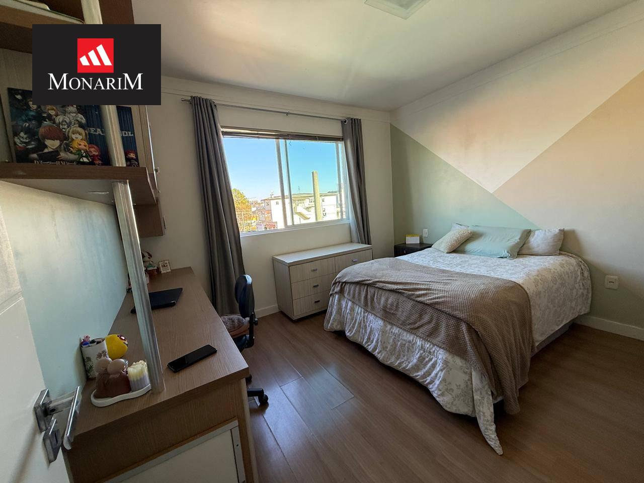 Apartamento 3 quartos no bairro Coral