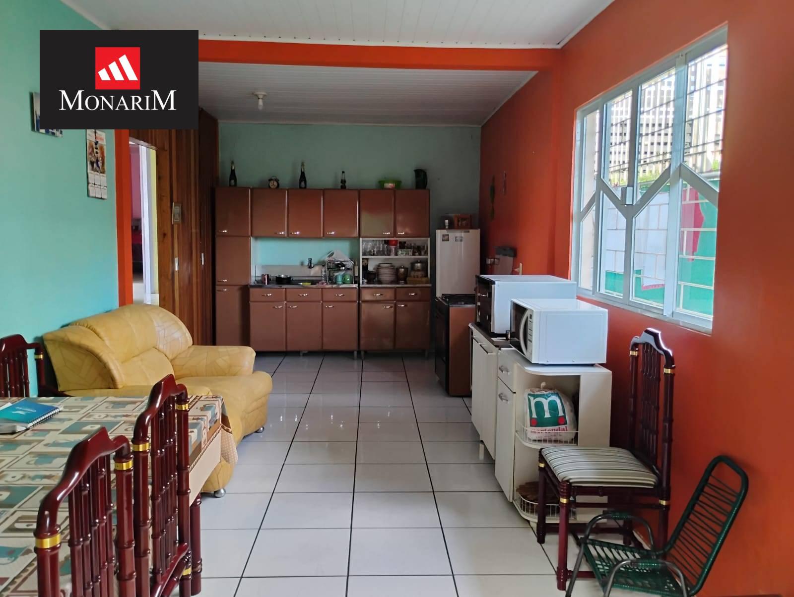 Casa 4 quartos no bairro Petrópolis